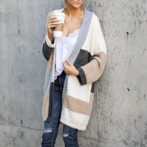 Cover The Basics Beige Multi Cardigan